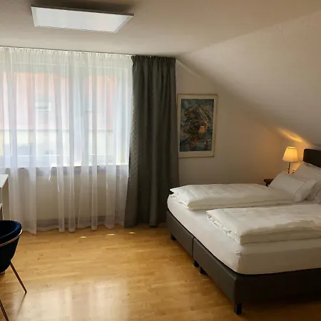 Fn L7 Klimatisiert-mit Kueche Appartement *