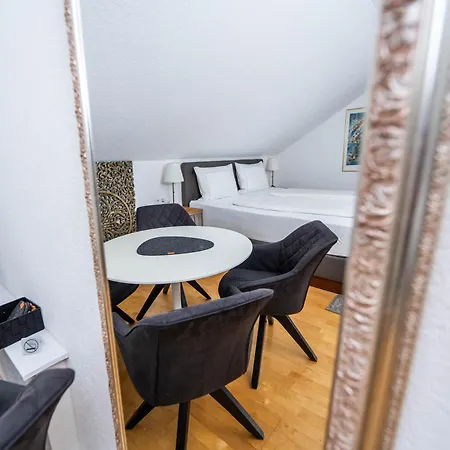 Appartement Fn L7 Klimatisiert-mit Kueche