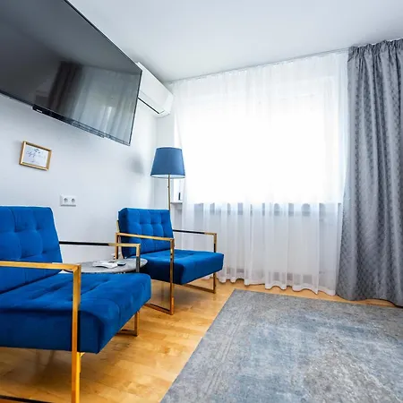 Fn L7 Klimatisiert-mit Kueche *