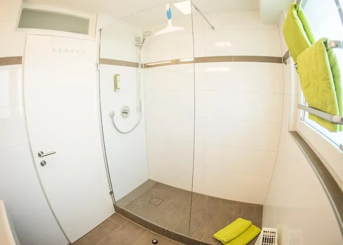 Fn L7 Klimatisiert-mit Kueche *