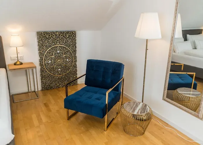 Fn L7 Klimatisiert-mit Kueche * Friedrichshafen