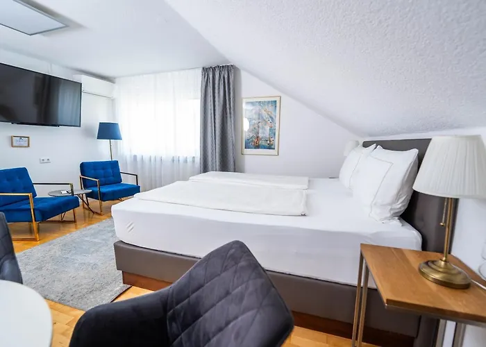 Fn L7 Klimatisiert-mit Kueche Appartement